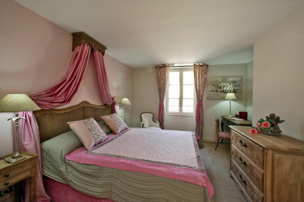 Le Moulin De Mitou Hotell Auriac-du-Périgord Rom bilde